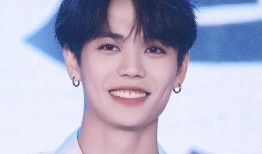 最新爆料 林彦俊童年照,从青涩少年到偶像蜕变之路