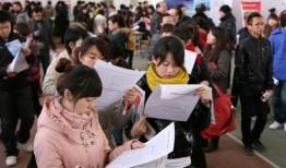 湖北襄阳学生家长发视频爆料,校园事件引发社会关注