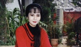 娱乐吃瓜美女变成女配,她如何华丽转身？