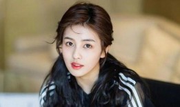 白鹿和蔡徐坤的爆料视频,娱乐圈幕后真相大曝光